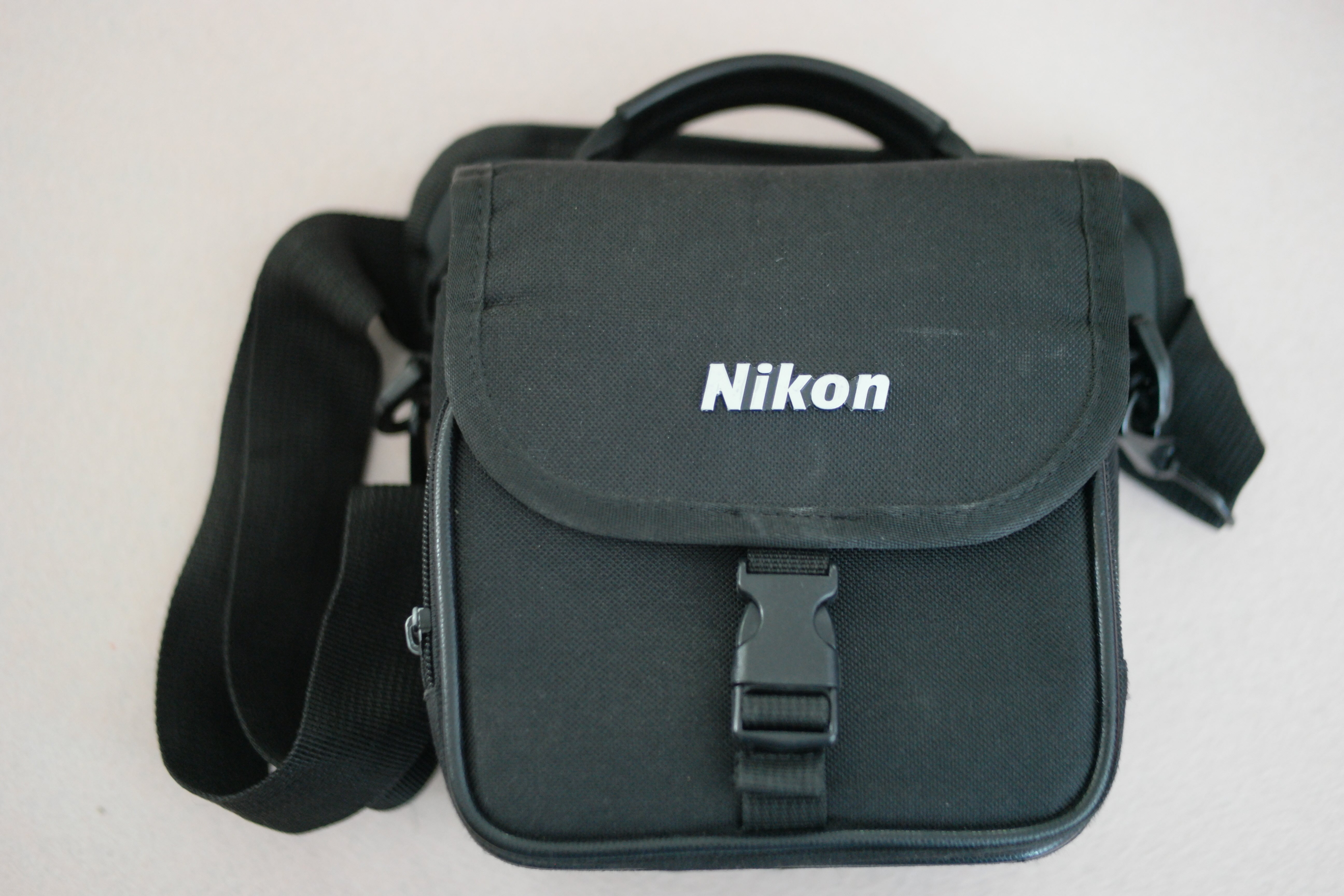 Nikon Digital mirrorless camera bag