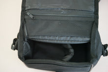Digital mirrorless camera bag (black)
