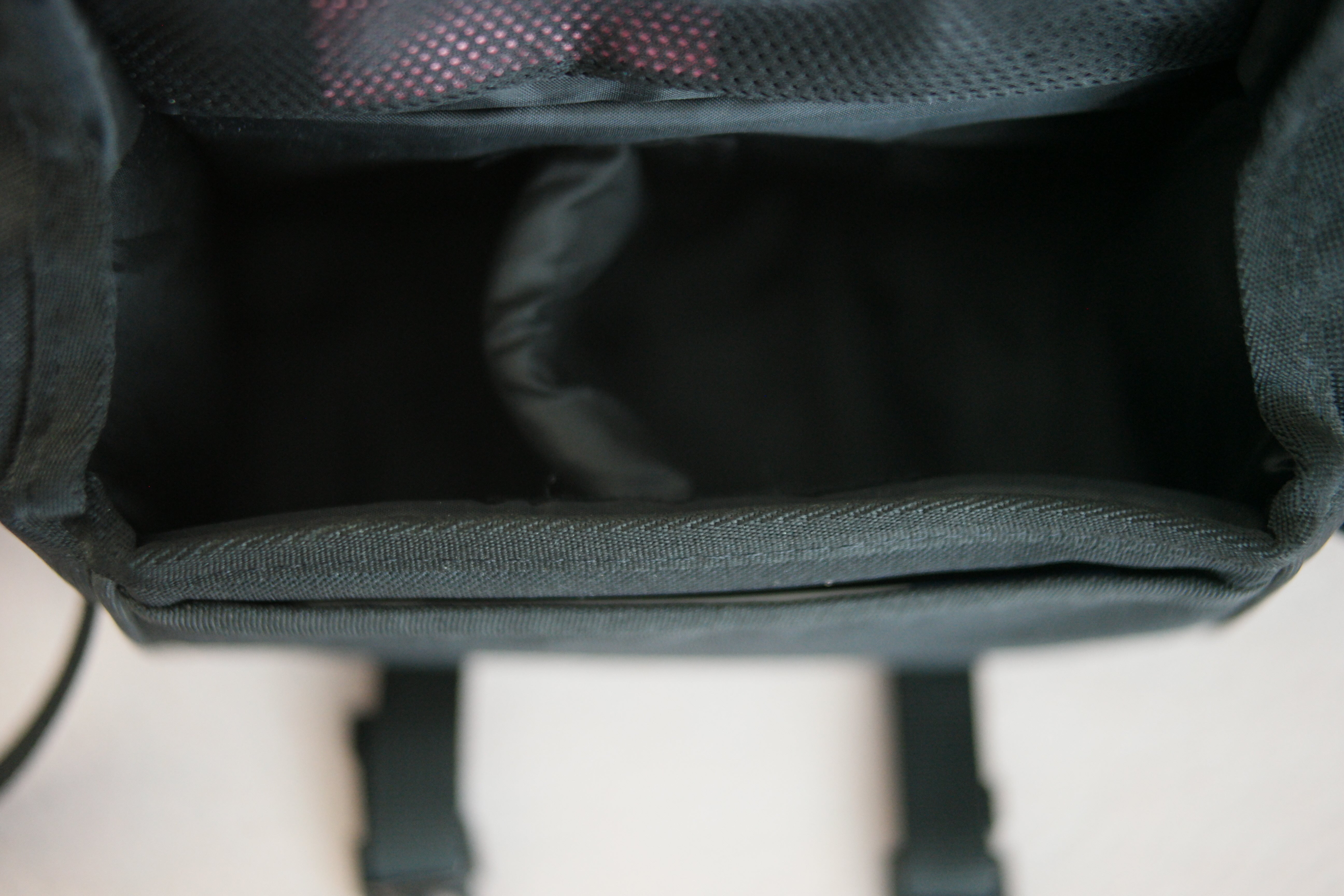 Digital mirrorless camera bag (black)