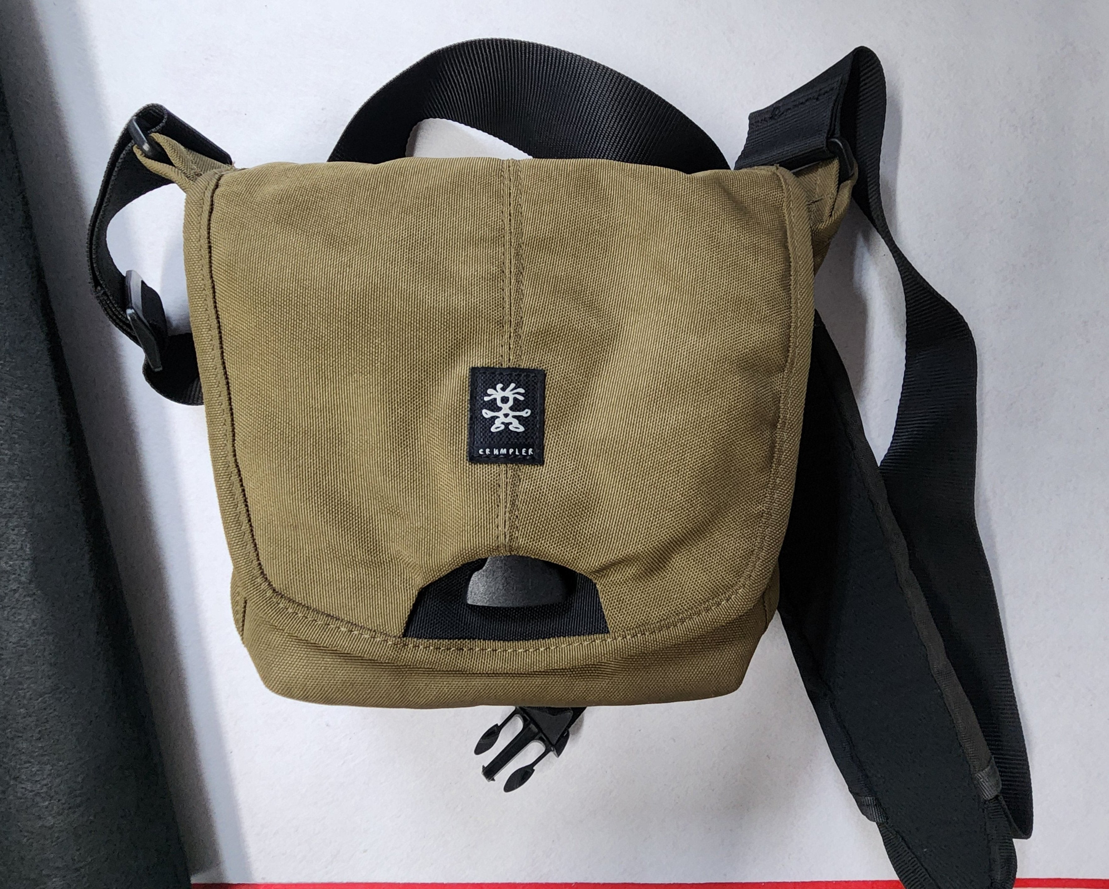 Crumpler The 4 Million Dollar Home Camera/Hiking Bag Khaki