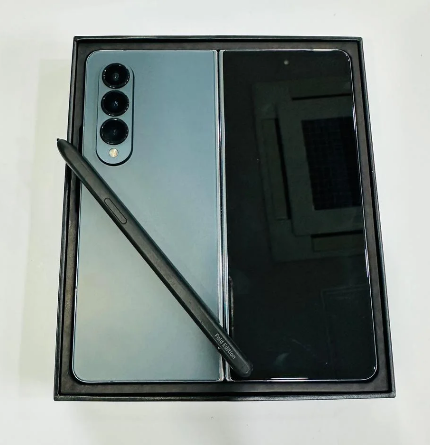 Samsung Galaxy Z Fold 4 M-F936N (256GB)