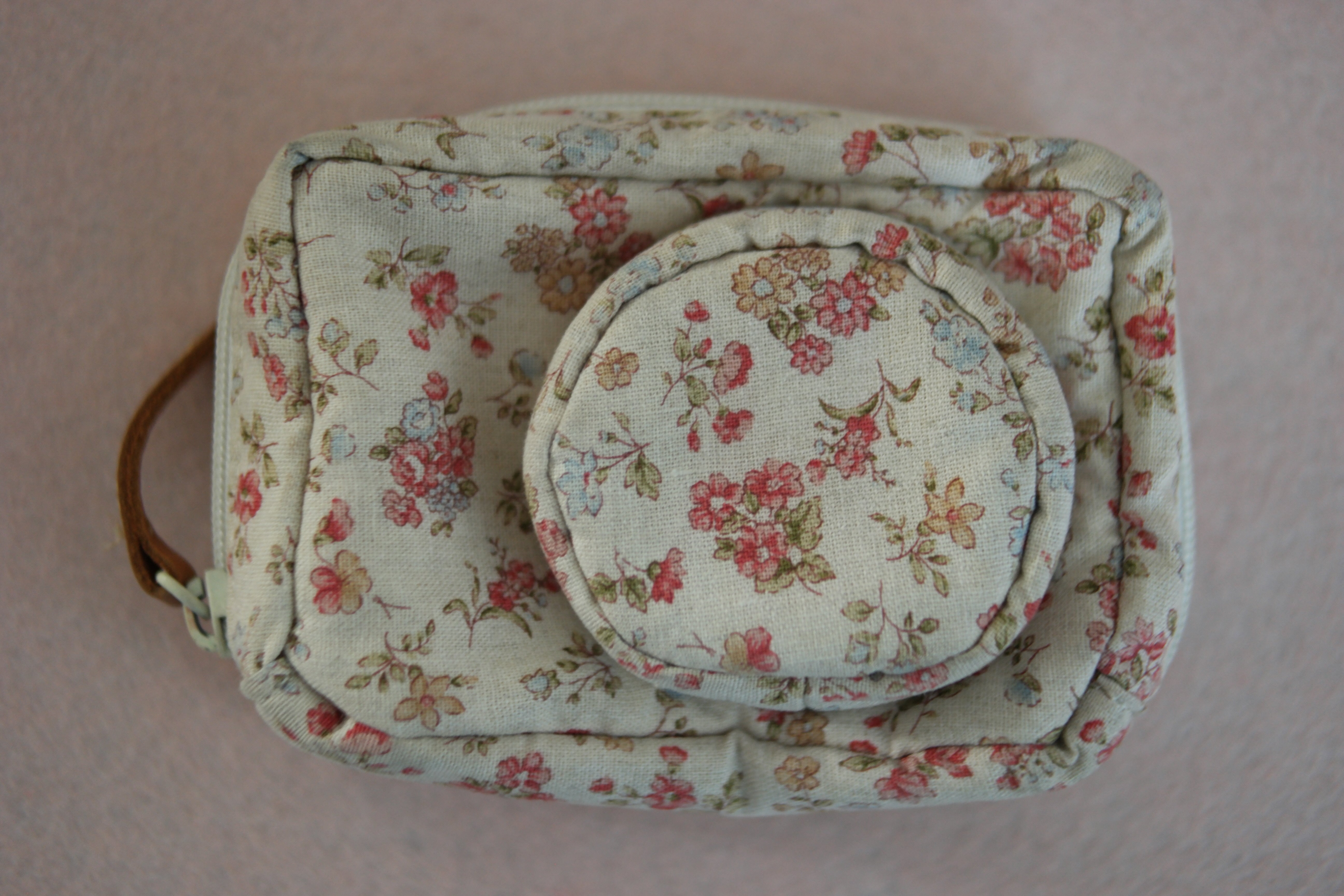 Digital mirrorless camera Fabric caes(flower)