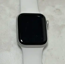 Apple Watch SE (2nd Gen) [GPS 40mm]