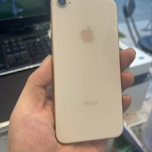 Apple A1905 IPhone8 Random Color iPhone 8 Unlocked