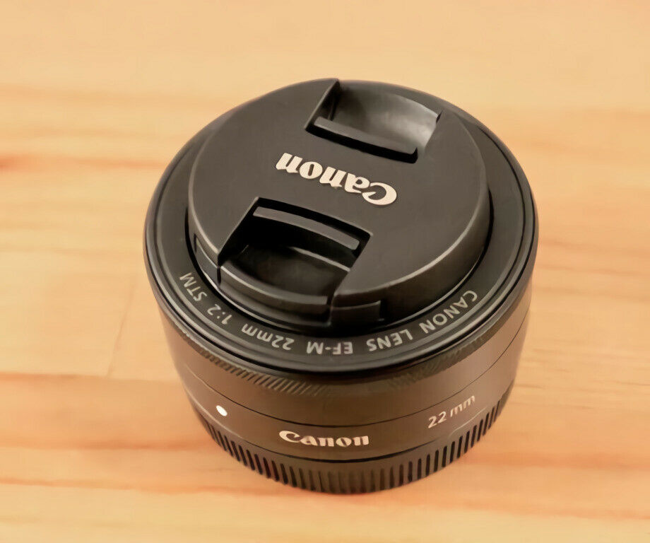 Canon EF M 22mm F/2 STM camera Lens EF-M mount in Box