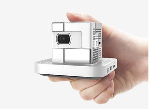 New SK UO Smart Beam 2 White Pico Portable Mini Projector for Smartphone+Tripod