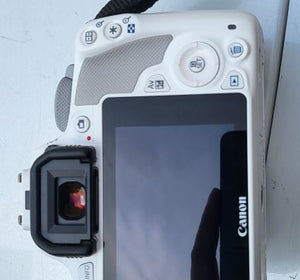 Canon EOS 100D (Kiss x7 Rebel SL1 ) 18.0MP DSLR (Body Only) WHITE No Lens